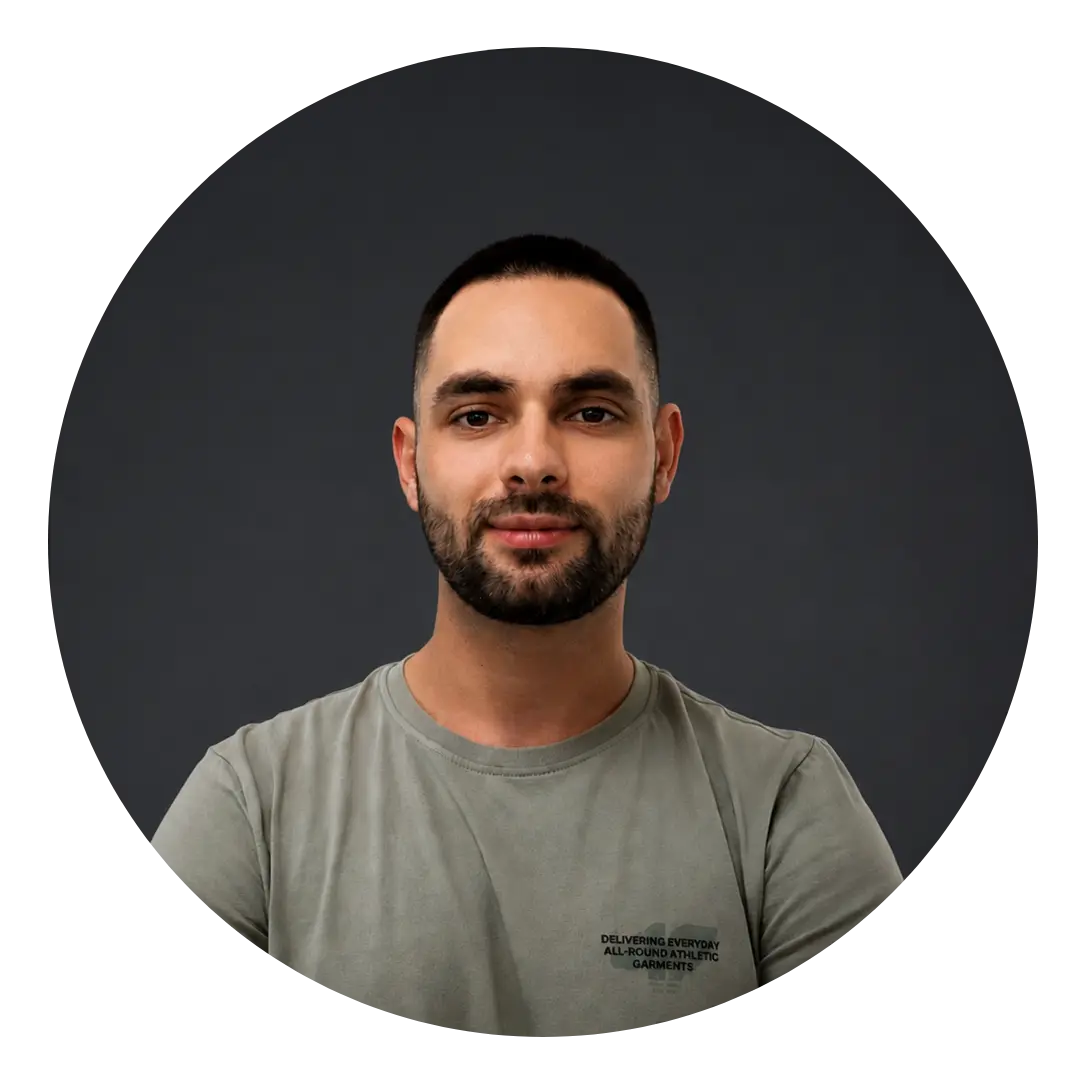Portrait of Sebastian, co-founder and developer